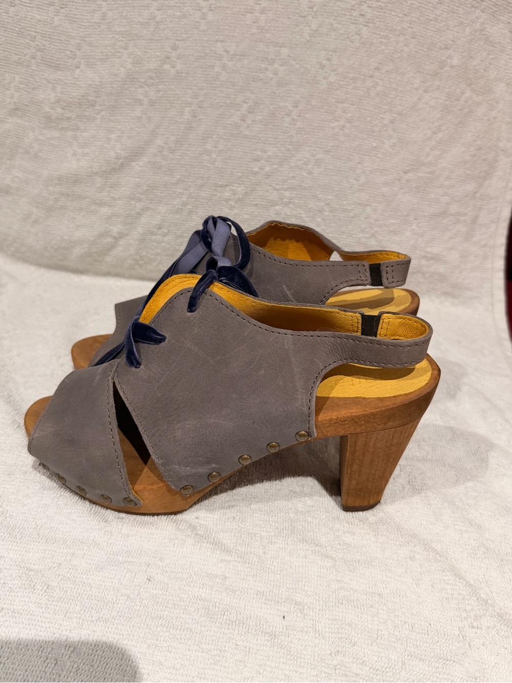Sanita Gray Suede Open-Toe Slingback wooden Heels with velvet Laces